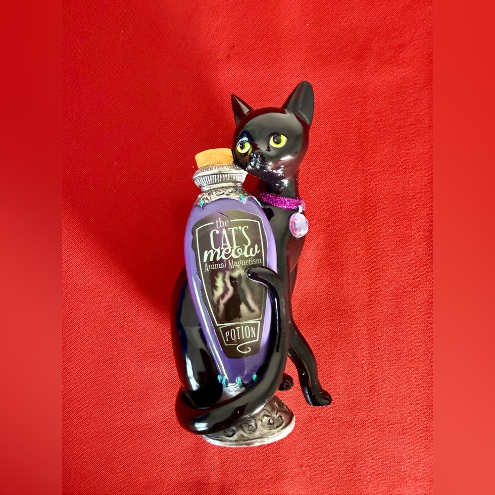 “The Cat’s Meow Black Magic Potion” ~ The Hamilton Collection NWB 🐈⬛ - Picture 3 of 7